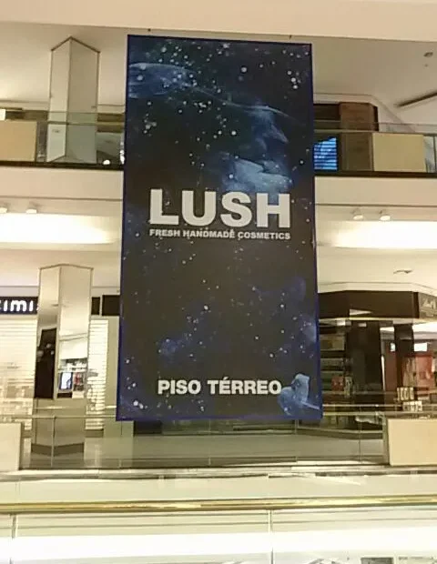 Mega Banner Lush